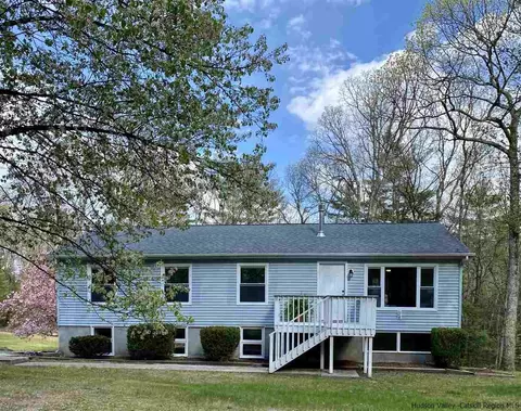 166 Ruby Rd, Kingston, NY 12401 photo 1
