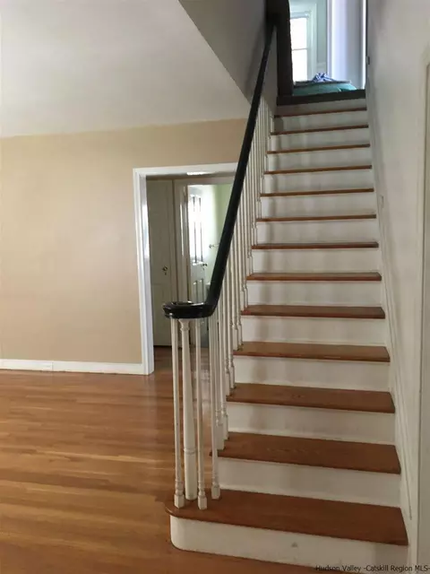 20 Meyer Ave, Poughkeepsie, NY 12603 photo 8
