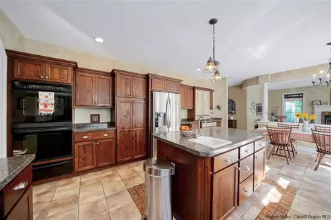 13 Arcadia Dr, Wallkill, NY 12589 photo 15
