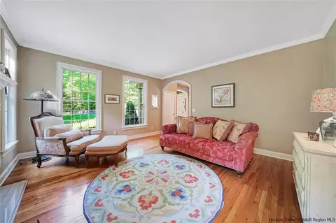 13 Arcadia Dr, Wallkill, NY 12589 photo 5