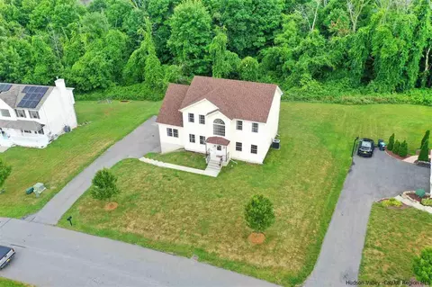 7 Apple Ln, Highland, NY 12528 photo 33