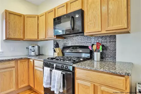 7 Apple Ln, Highland, NY 12528 photo 13