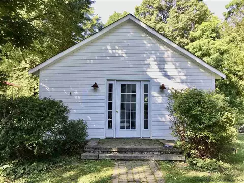 23 Bruyn Tpke, Wallkill, NY 12589 photo 5