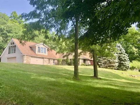 908 Plains Rd, Wallkill, NY 12589 photo 2