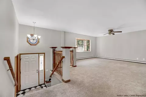 349 Nashopa, Bloomingburg, NY 12721 photo 4