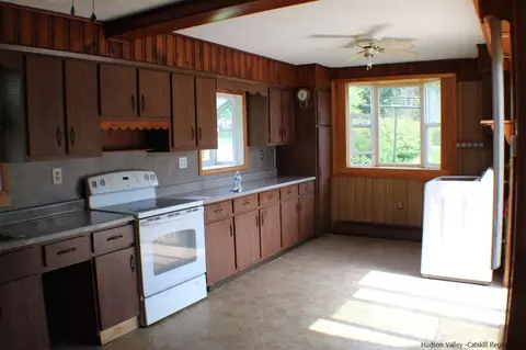 30 Chase, Wallkill, NY 12589 photo 9