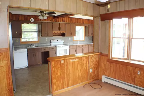 30 Chase, Wallkill, NY 12589 photo 8