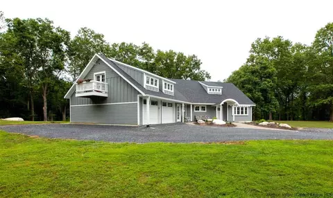 2126 Bruynswick, Wallkill, NY 12589 photo 34