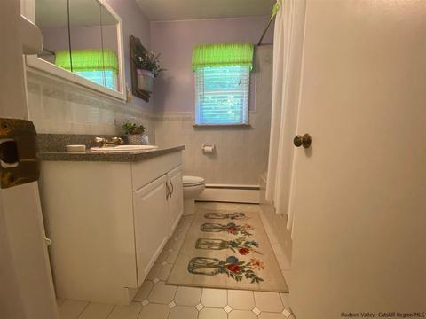104 Sleight Plass Rd, Poughkeepsie, NY 12603 photo 19