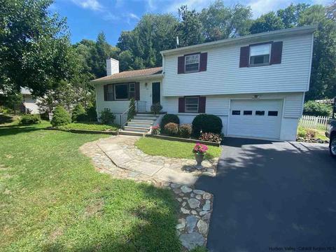 104 Sleight Plass Rd, Poughkeepsie, NY 12603 photo 30