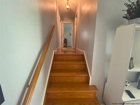 104 Sleight Plass Rd, Poughkeepsie, NY 12603 photo 14