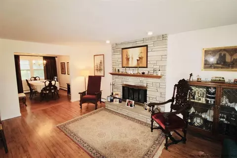 5 Gaskin, Poughkeepsie, NY 12601 photo 2