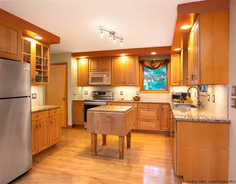 54 Laurel Hollow Ests, Kerhonkson, NY 12446 photo 9