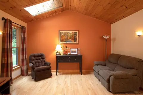 54 Laurel Hollow Ests, Kerhonkson, NY 12446 photo 3