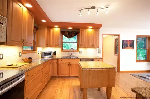 54 Laurel Hollow Ests, Kerhonkson, NY 12446 photo 12