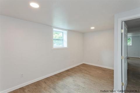 24 Cornell Ave, Red Hook, NY 12571 photo 21