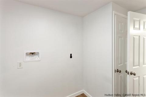 24 Cornell Ave, Red Hook, NY 12571 photo 22