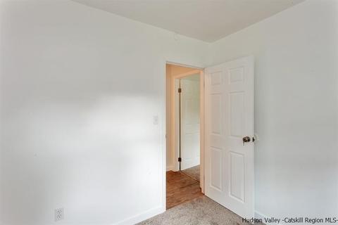 24 Cornell Ave, Red Hook, NY 12571 photo 19