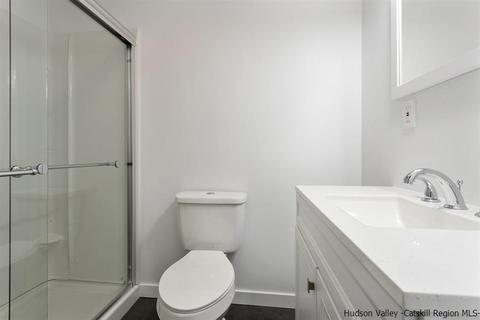 24 Cornell Ave, Red Hook, NY 12571 photo 23