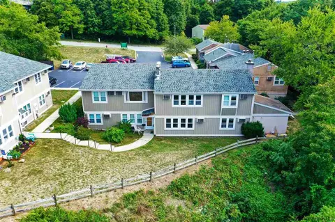 68 Gerald Dr #E1, Poughkeepsie, NY 12601 photo 3