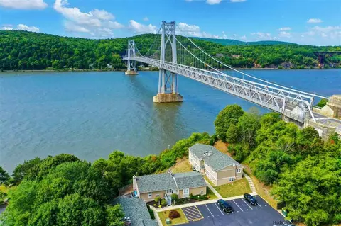 68 Gerald Dr #E1, Poughkeepsie, NY 12601 photo 8