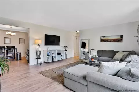 68 Gerald Dr #E1, Poughkeepsie, NY 12601 photo 15