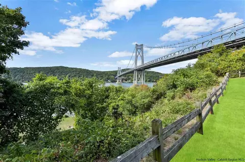 68 Gerald Dr #E1, Poughkeepsie, NY 12601 photo 4