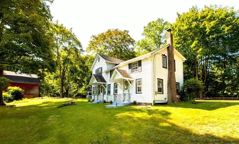 368 Strawridge Rd, Wallkill, NY 12589 photo 23