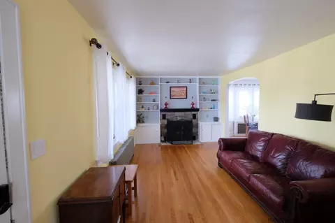 693 N Division St, Peekskill, NY 10566 photo 5