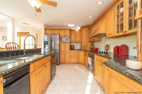 122 St Elmo Rd, Wallkill, NY 12589 photo 10