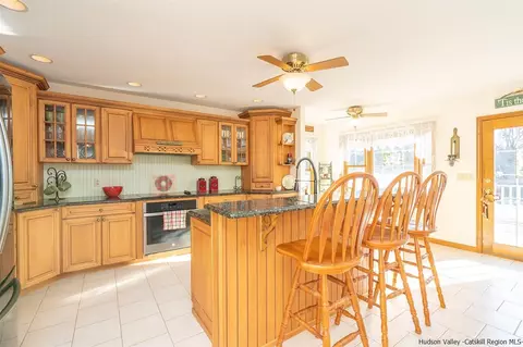122 St Elmo Rd, Wallkill, NY 12589 photo 9