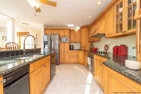 122 St Elmo Rd, Wallkill, NY 12589 photo 10