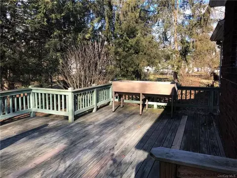 79 Wallkill Ave, Wallkill, NY 12589 photo 4