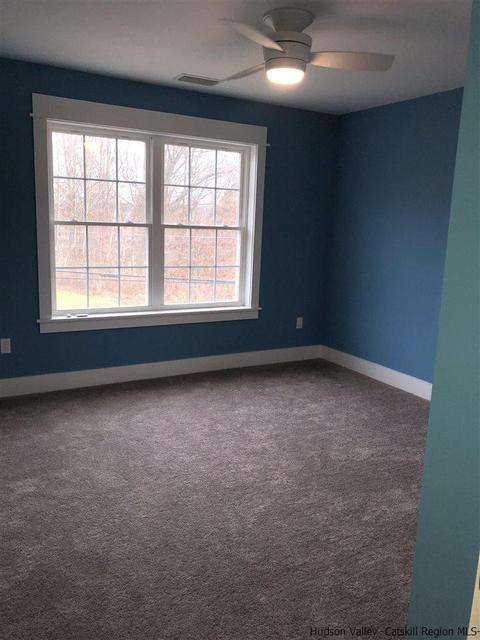 112 Mulford Dr, Wallkill, NY 12589 photo 18