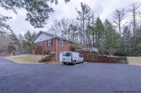 25 Ruby Rd, Kingston, NY 12401 photo 25