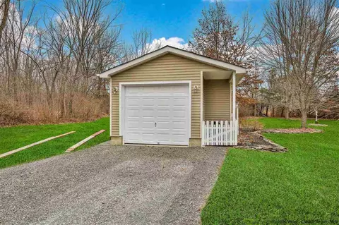 19 River Gln, Wallkill, NY 12589 photo 24