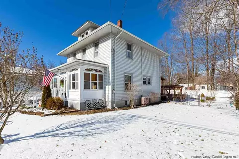 27 Bridge St, Wallkill, NY 12589 photo 26