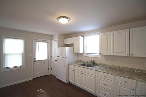 7 Crittenden St, Wallkill, NY 12589 photo 11