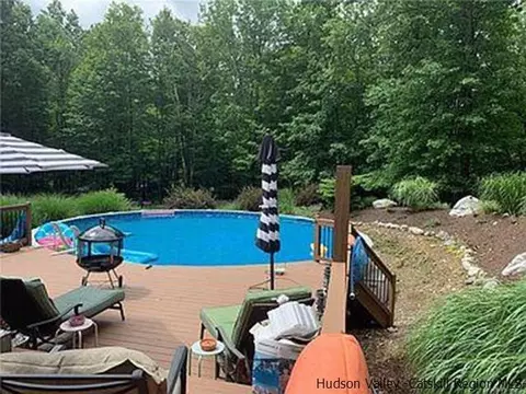31 Camp Ridge Rd, Wallkill, NY 12589 photo 17