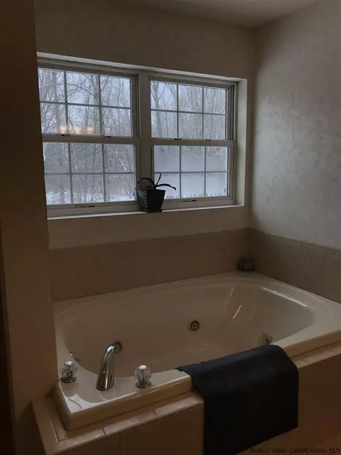 31 Camp Ridge Rd, Wallkill, NY 12589 photo 20