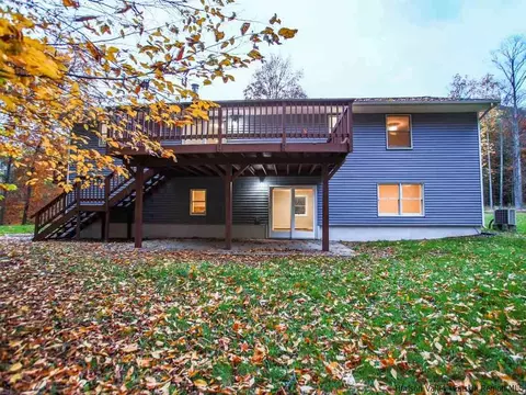 589 Decker Rd, Wallkill, NY 12589 photo 5
