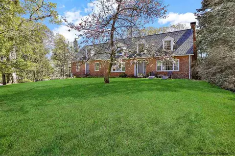 149 Hooker Ave, Poughkeepsie, NY 12601 photo 27
