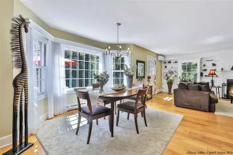 149 Hooker Ave, Poughkeepsie, NY 12601 photo 8