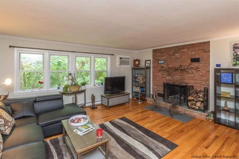 68 Gerald Drive D5, Poughkeepsie, NY 12601 photo 6
