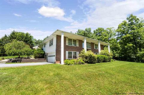 59 Kobelt, Wallkill, NY 12589 photo 25