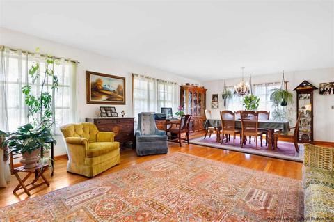 59 Kobelt, Wallkill, NY 12589 photo 12