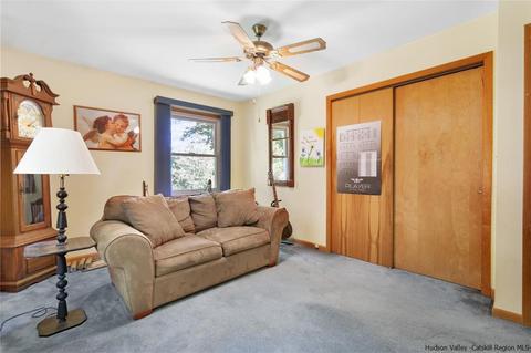 59 Kobelt, Wallkill, NY 12589 photo 18