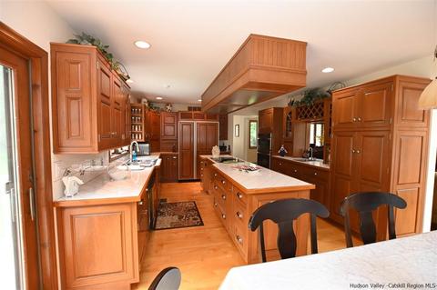 33 Knolls Rd, Wallkill, NY 12589 photo 17