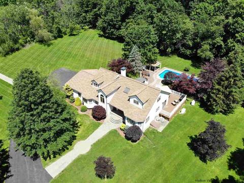 33 Knolls Rd, Wallkill, NY 12589 photo 1