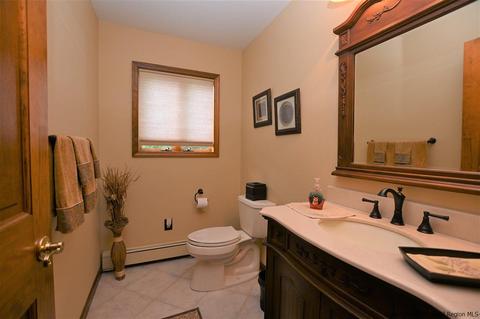 33 Knolls Rd, Wallkill, NY 12589 photo 26